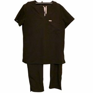 Figs Technical Collection Yola and Catarina Scrubs Set Black Small